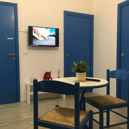 Sunny Sexy Grey & Cool Blue Apartament *