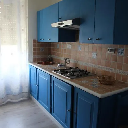 아파트 Sunny Sexy Grey & Cool Blue